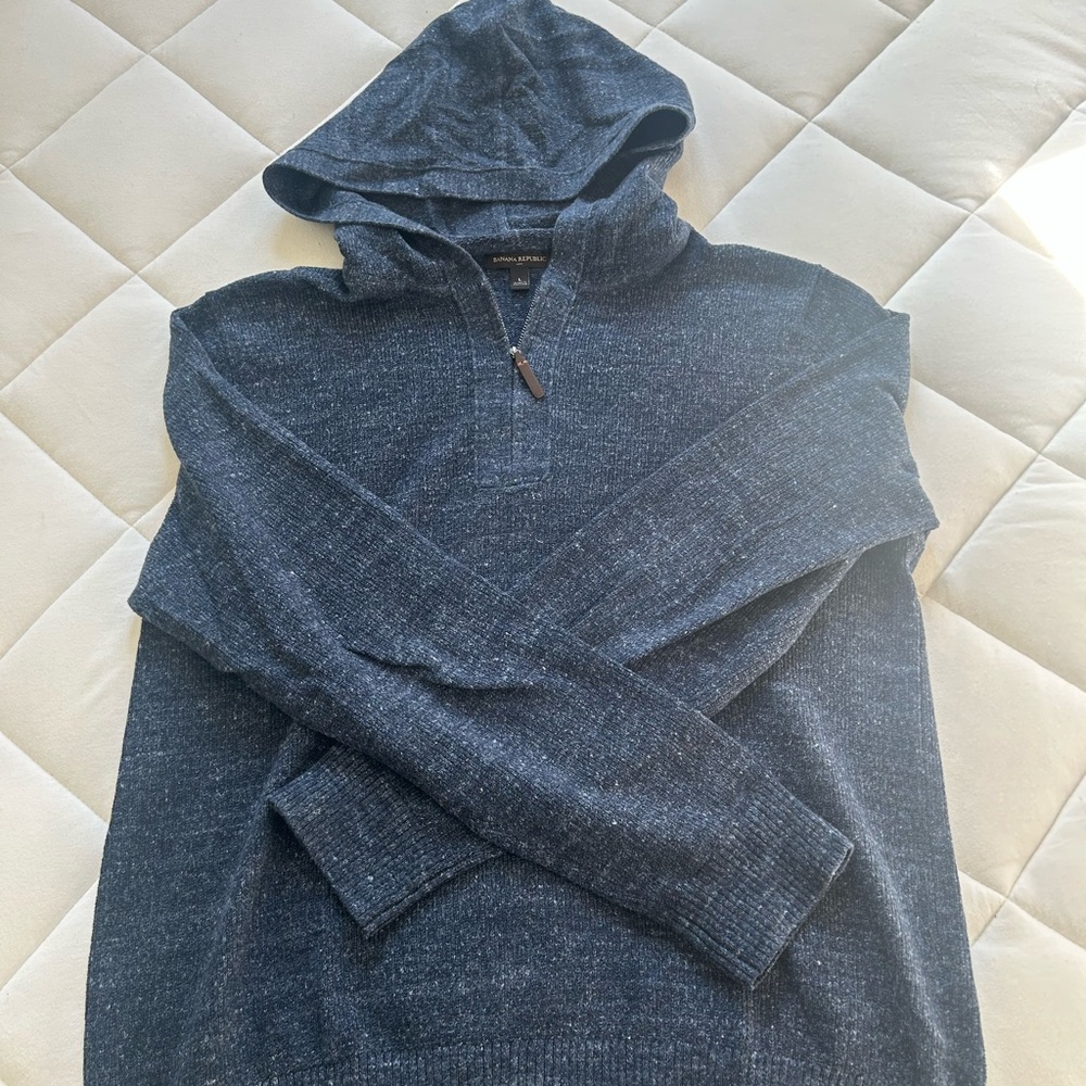 Banana Republic Men's Navy Hooded Sweater